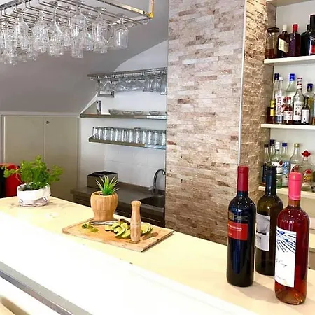 Palotel Luxury 3* גאוביה