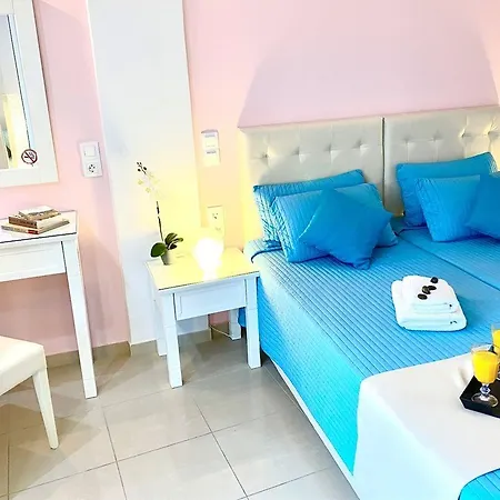 Palotel Luxury מלון גאוביה