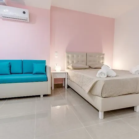 מלון Palotel Luxury גאוביה